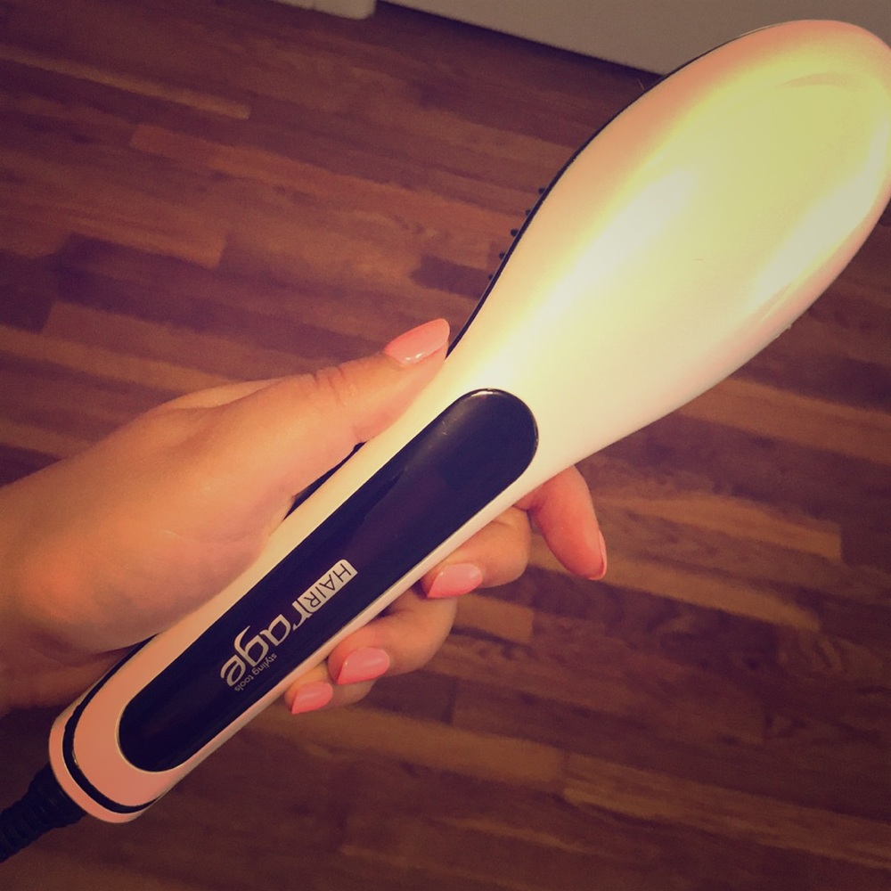 Hair brush Straightener/Styler